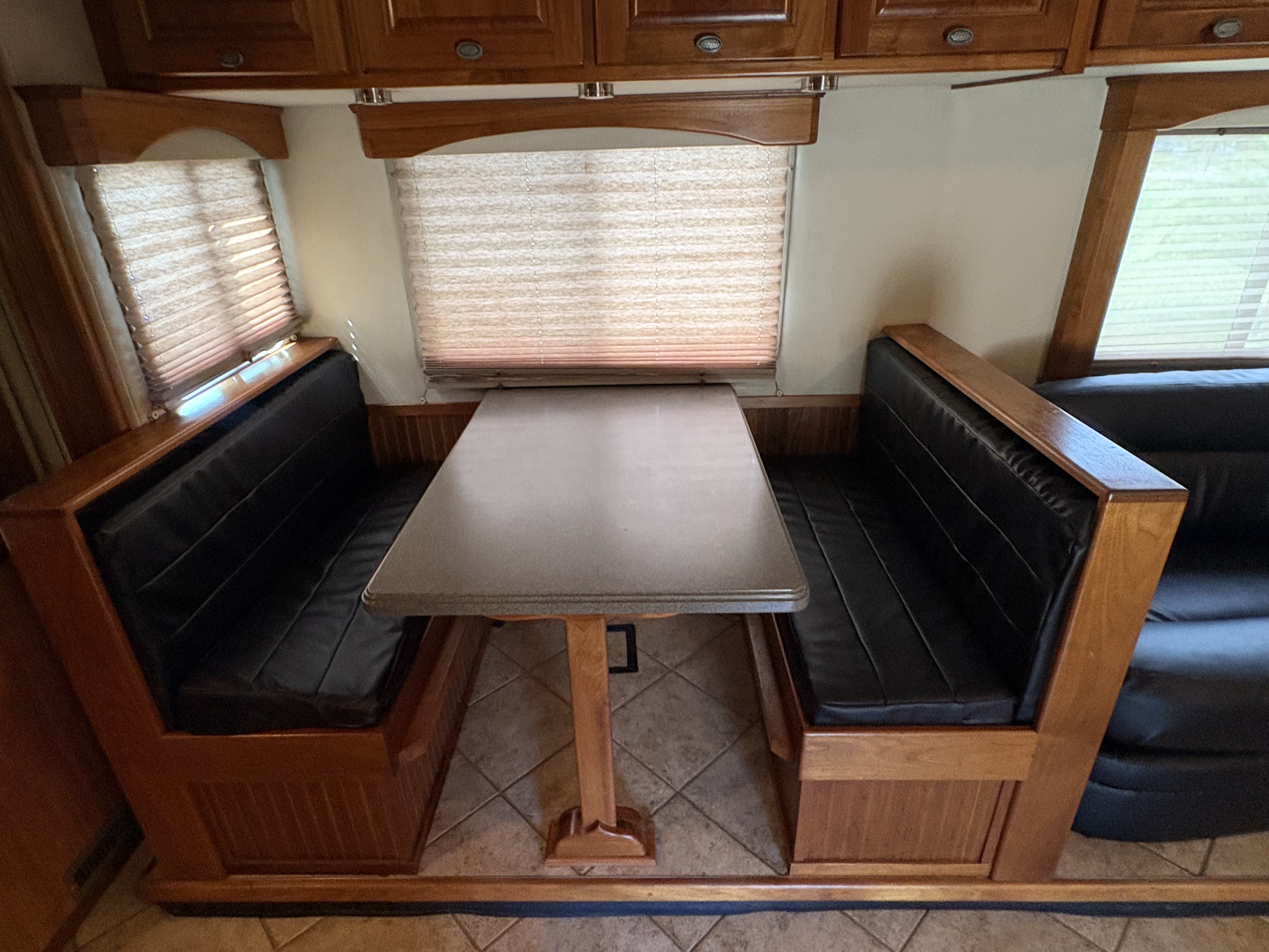 Used 2007 NRC 45' Motorcoach